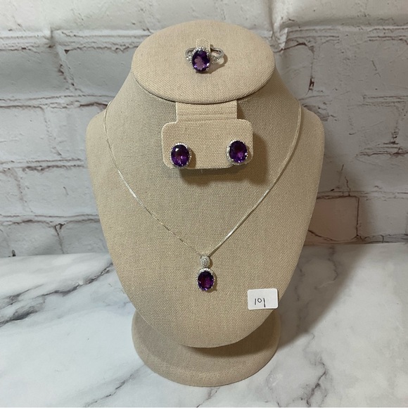 Real Amethyst on 925 Sterling Silver Pendant Earrings Necklace Set
